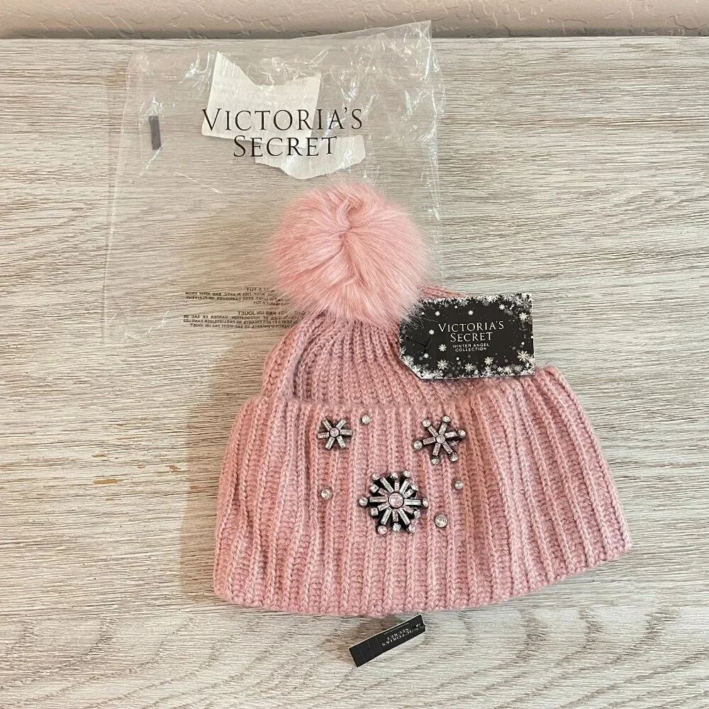 New Victoria's Secret Hat Snowflake Sparkle Pom Jewels Beanie Blush Pink NWT